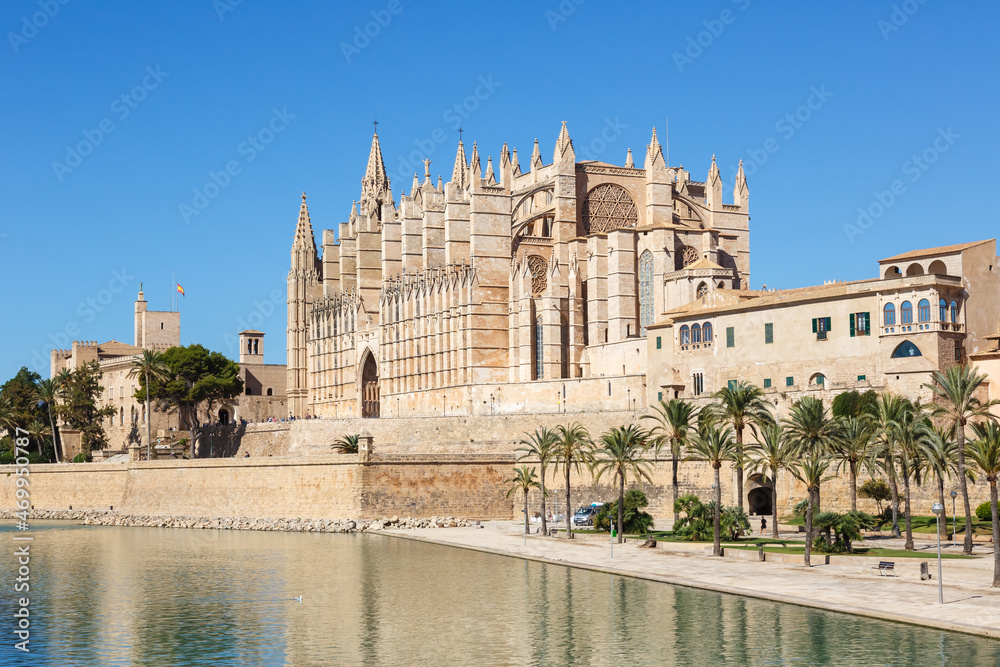 Cathedral Catedral de Palma de Mallorca La Seu church architecture travel traveling holidays vacation in Spain