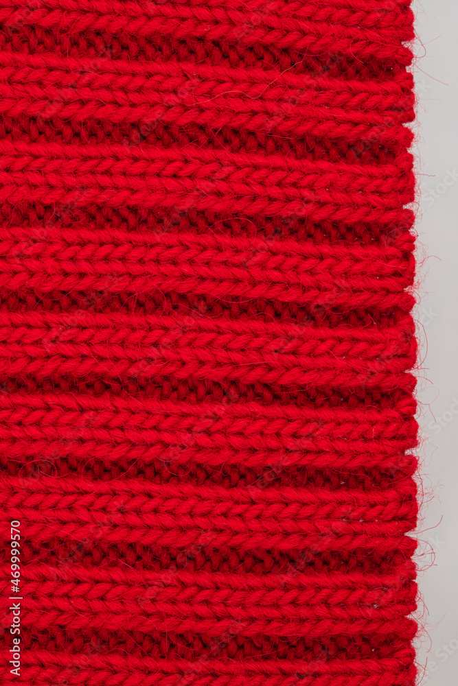 the product is made of woolen threads, connected by various types of loops on the spokes the product is made of woolen threads, connected by various types of loops on the spokes