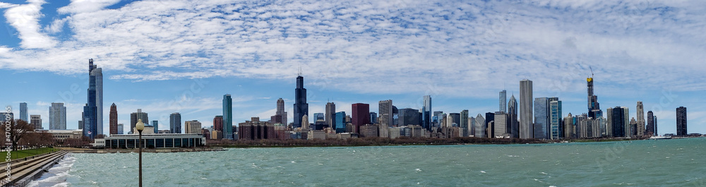 Chicago skyline under a sunny day with few white clouds