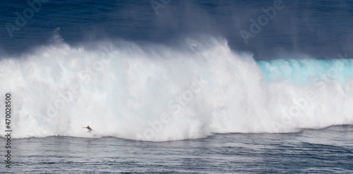 Photography Panoramic giant wave off the coastline of Peahi Maui Hawaii