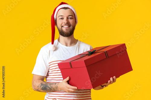 Handsome man with Christmas...