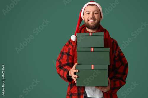 Handsome man with Christmas...