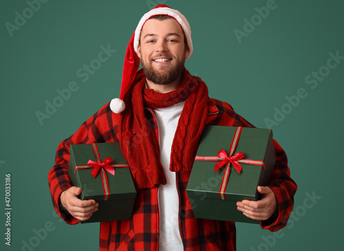 Handsome man with Christmas...