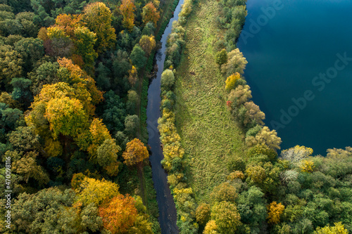 Hessel mit Baggersee photo