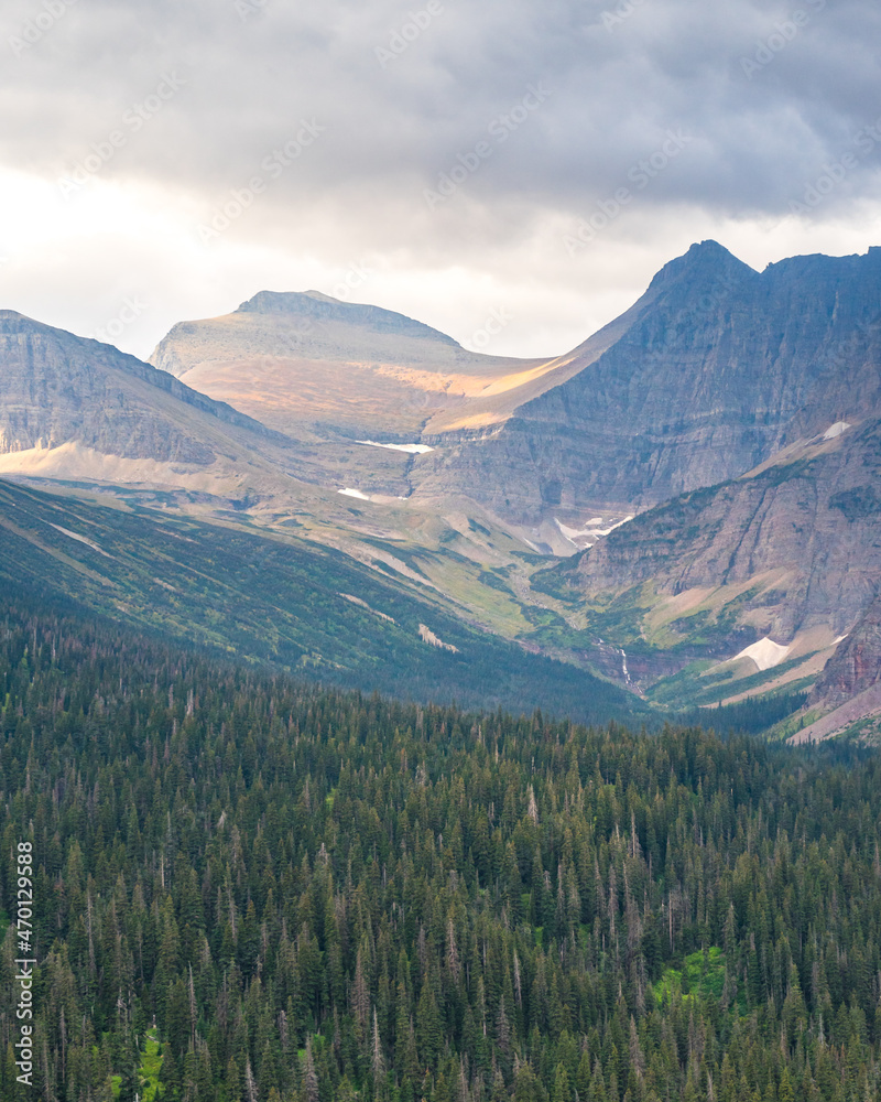 Grinnell Glacier hike in Glacier National Park, Montana Grinnell Glacier hike in Glacier National Park, Montana