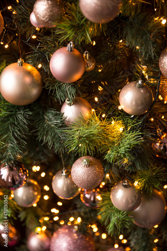 christmas tree decorations