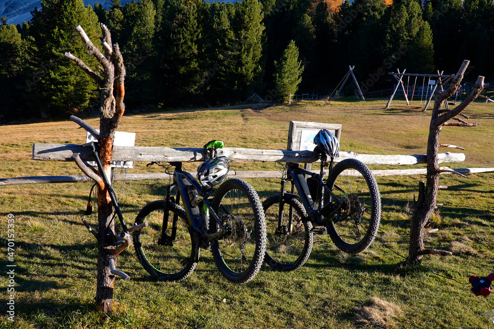 Fototapeta premium Mountain bikes charging in the outdoors