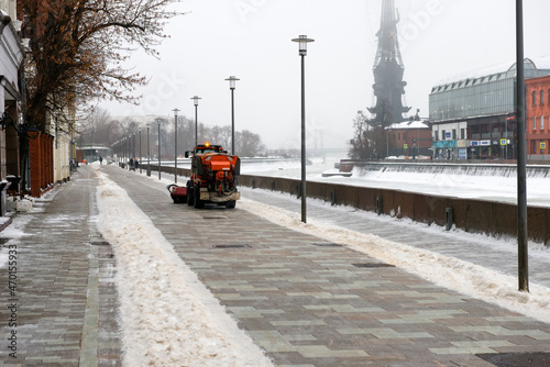 View on the Bolotnaya Embankment, Drainage channel and the bronze monument to Peter the great on the Moscow river on a foggy winter morning. Misty winter morning in Moscow.
