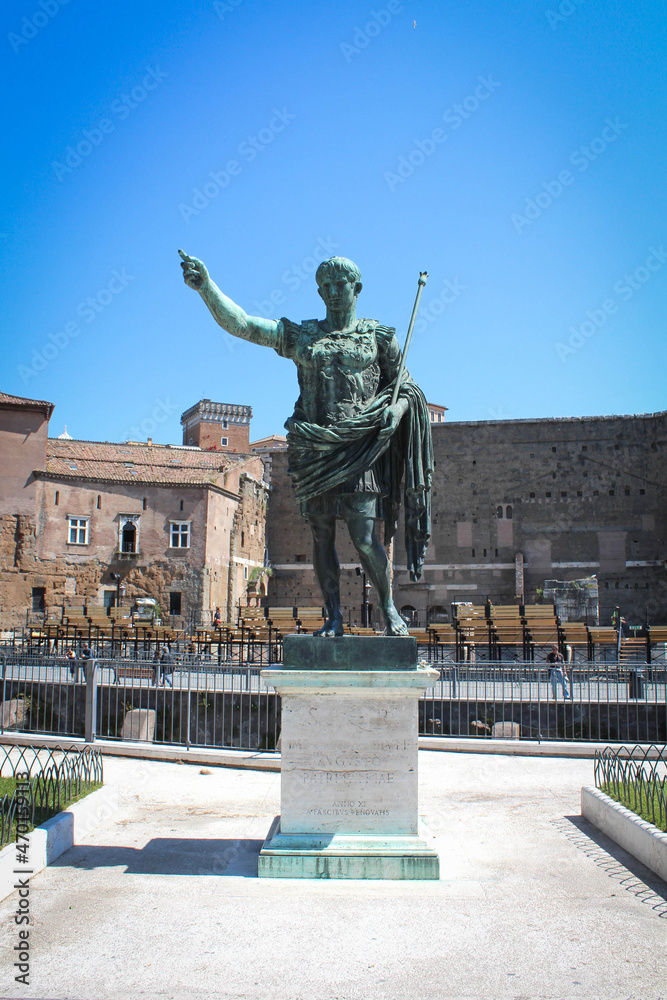 Rome Statue de l'empereur Auguste