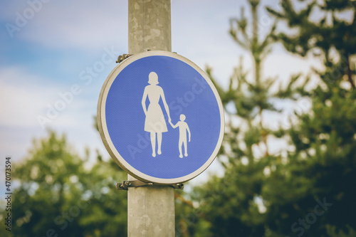 pedestrian road sign