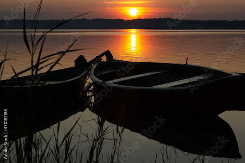 Boat on the lake