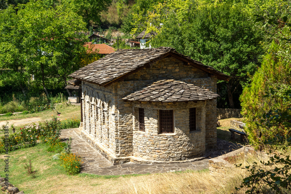 Нeighborhood Baba Stana in village of Oreshak, Bulgaria Нeighborhood Baba Stana in village of Oreshak, Bulgaria
