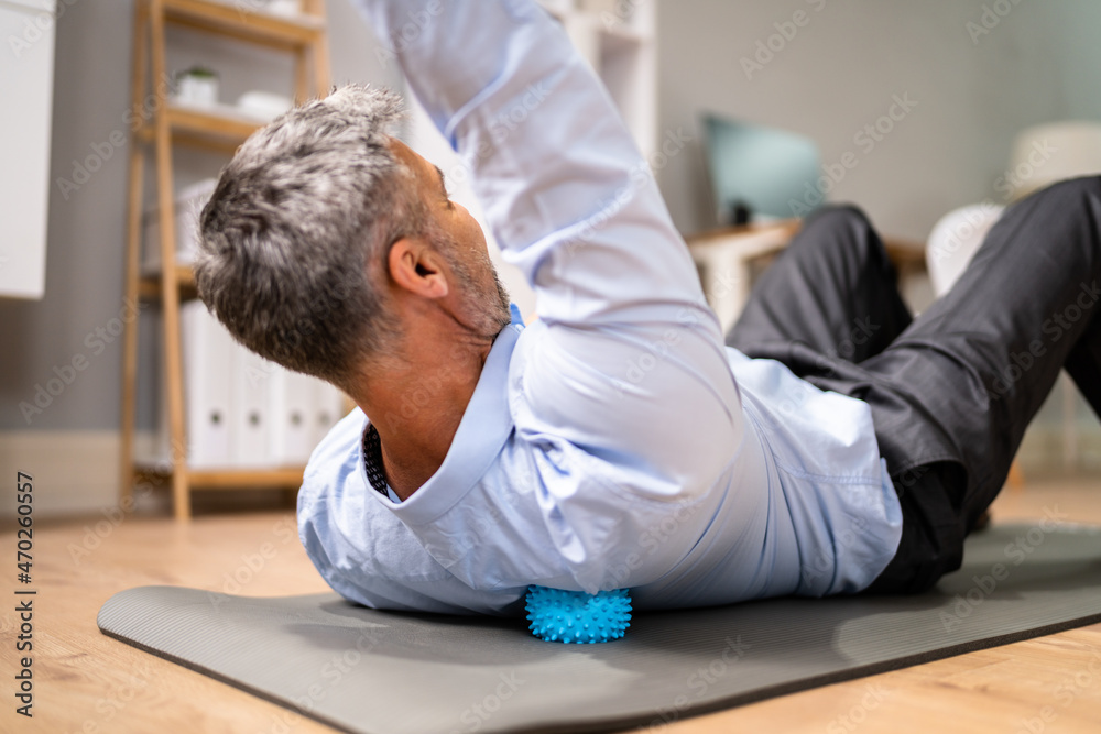 Back Trigger Point Massage Using Spiky Ball Back Trigger Point Massage Using Spiky Ball