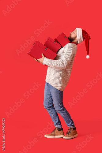 Handsome man with Christmas...