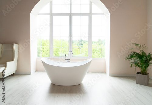 White modern bathroom © neirfy