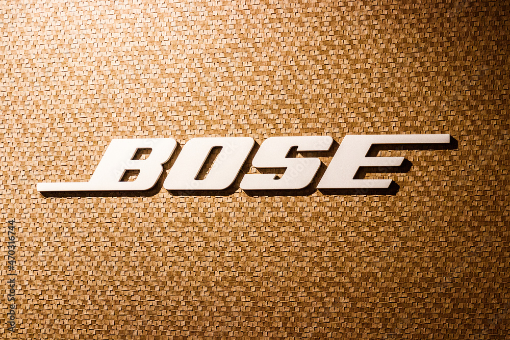 Bose Corporation retail mall location. Bose manufactures high end audio  equipment. Stock Photo | Adobe Stock