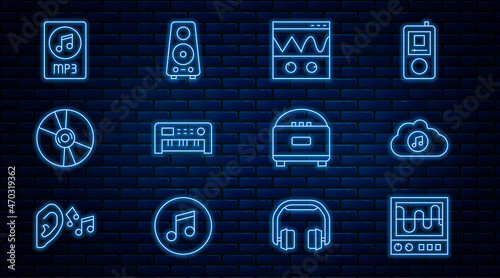Set line Oscilloscope, Music streaming service, synthesizer, CD or DVD disk, MP3 file document, Stereo speaker and icon. Vector
