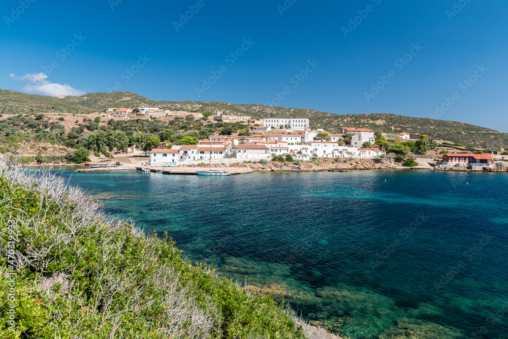 Fototapeta premium Cala d'Oliva, small town in the Asinara island (Sardinia, Italy)