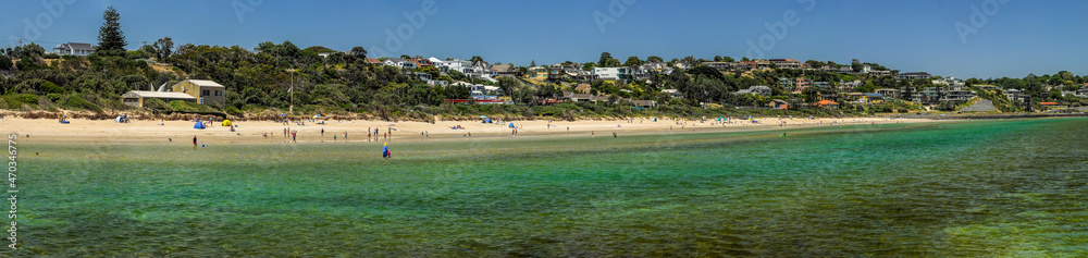 View of the beach at Frankston from the pier. View of the beach at Frankston from the pier.