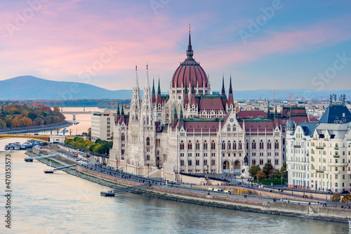 Hungarian parliament and Danube river at sunset, Budapest, Hungary