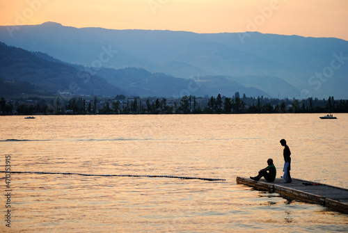 Fototapeta Naklejka Na Ścianę i Meble -  Sunset in Osoyoos, British Columbia (Canada)