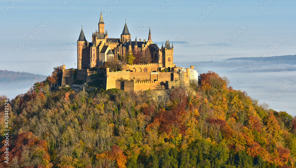 Burg Hohenzollern im Herbst, Hohenzollern Castle in autumn, Burg Hohenzollern im Herbst, Hohenzollern Castle in autumn,