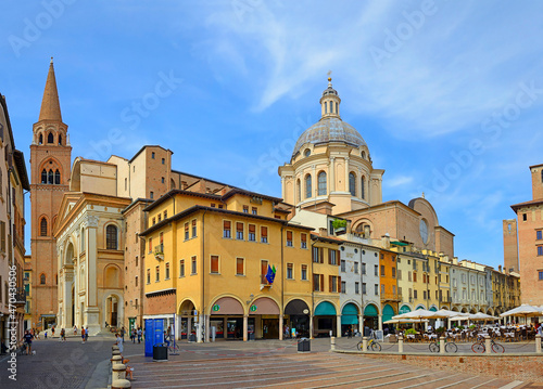 Photos Piazza delle Erbe in Mantua downtown with the Basilica and Cathedral of Sant'Andrea  - Mantua, Lombardy, Italy