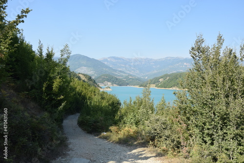 Obraz na płótnie Bovilla Lake Albania w salonie