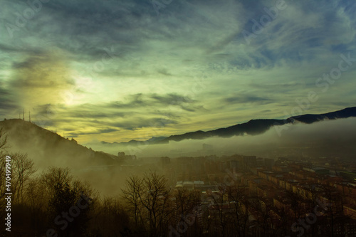 sunrise in the mountains © Fernando