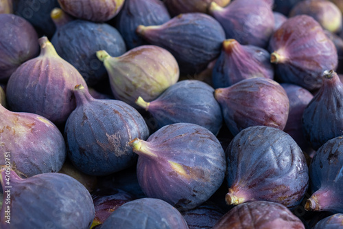 fresh jucy figs background berries at market