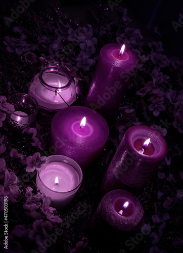 candle burn black background light a lot violet velvet purple blue