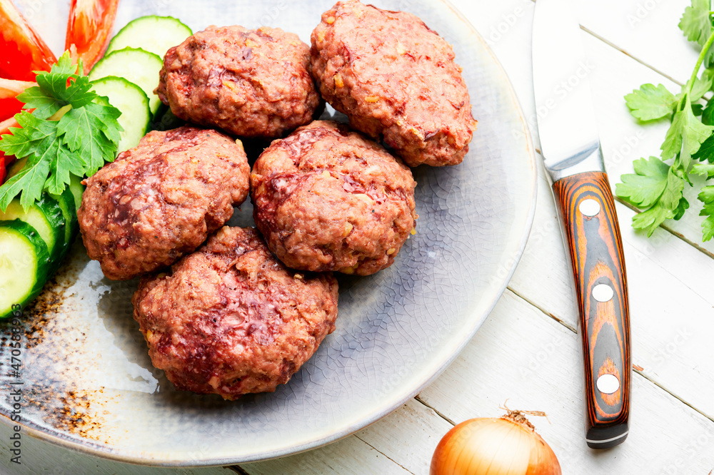 Steam beef cutlets Steam beef cutlets