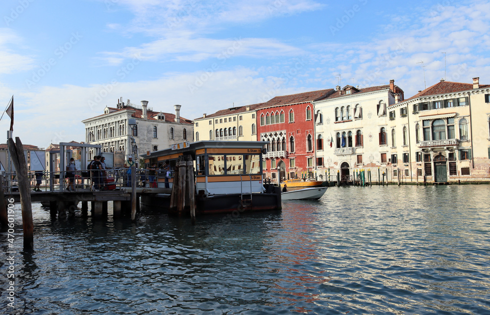 ÖPNV in Venedig im Canal Grande