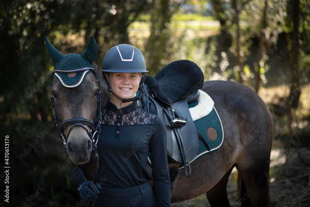 Mädchen mit Pferd