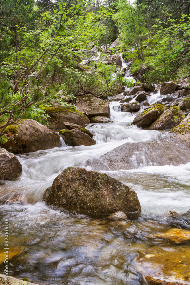 A hiking route through the Catalan Pyrenees A hiking route through the Catalan Pyrenees