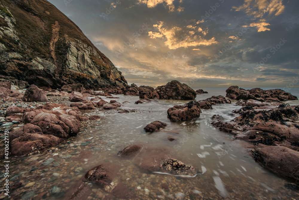 Fototapeta premium The Peninsula of Howth Head, Dublin, Seashore of cliffs, bays and rocks landscape, dangerouse cliffs, spectacular views in Ireland , Ireland 