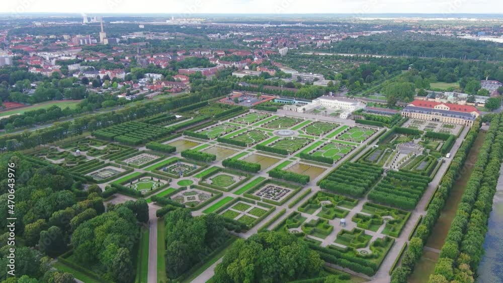 Hanover: Aerial view of city in Germany, Herrenhausen Gardens (Herrenhäuser Gärten), Great Garden (Großer Garten) - landscape panorama of Europe from above Hanover: Aerial view of city in Germany, Herrenhausen Gardens (Herrenhäuser Gärten), Great Garden (Großer Garten) - landscape panorama of Europe from above