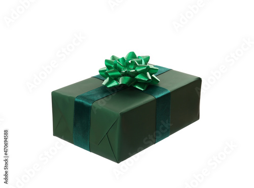 Green gift box with bow isolated on white © New Africa