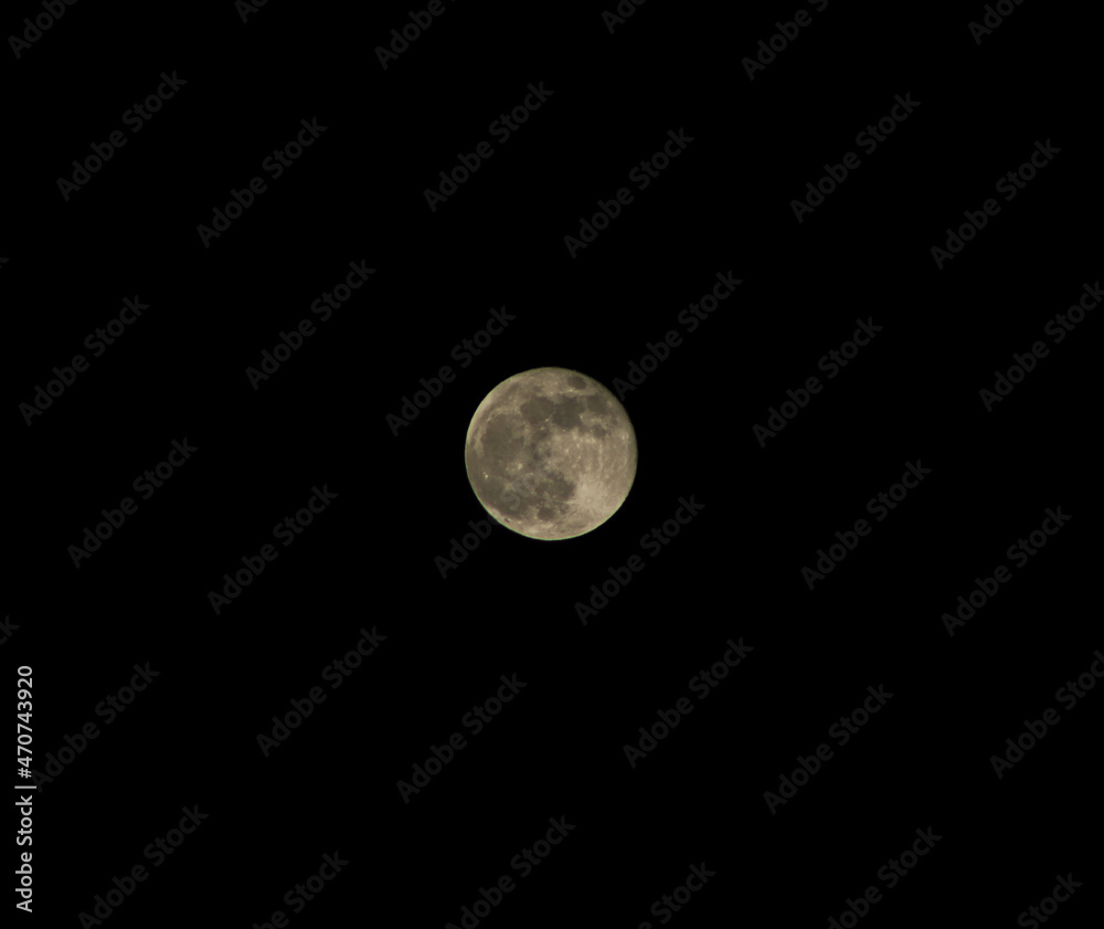 La luna en su maximo explendor