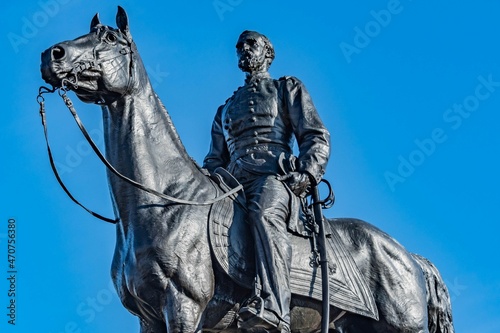Monument to General Meade, Gettysburg National Military P:ark, Pennsylvania, USA photo