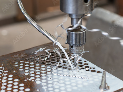 Column drilling machine making holes