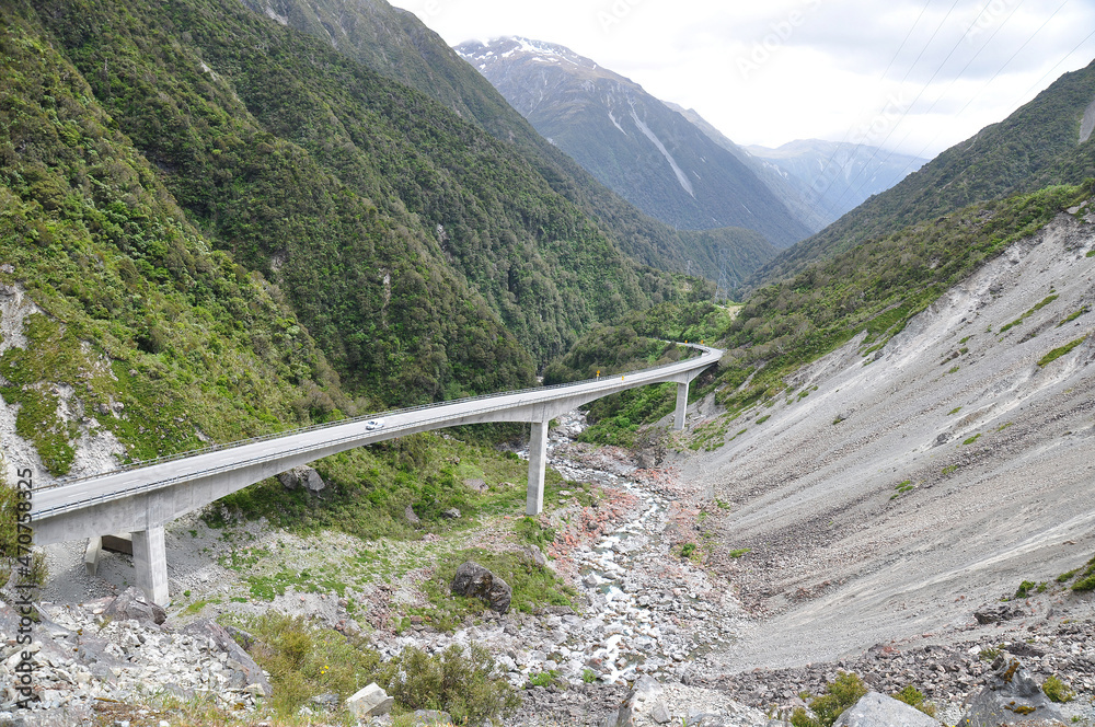 Fototapeta premium View of road in Arthur pass and high mountains, South island, New Zealand
