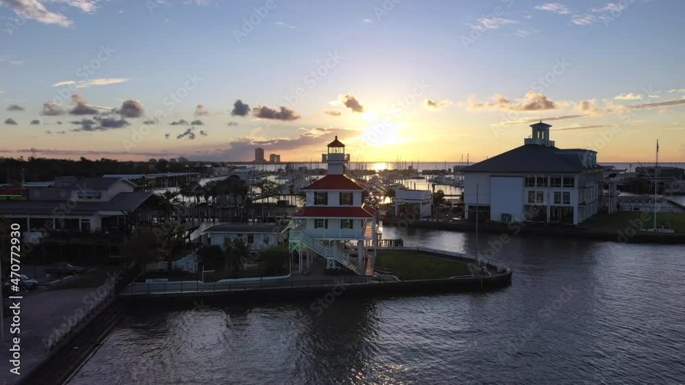 Lakefront lighthouse at sunset in New Orleans
Lakefront lighthouse at sunset in New Orleans