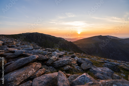 Canvas Print Sunset mountaineering and scrambling on the mountains of North Wales