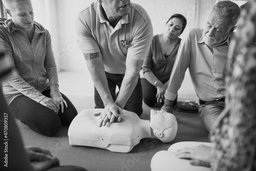 Obraz na płótnie CPR First Aid Training Concept