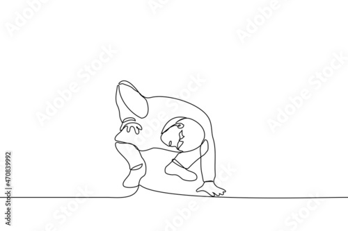 man squatting peeping at something from bottom to top with one hand resting on the floor - one line drawing vector. the concept of peeping, checking or looking for something, looking under the car