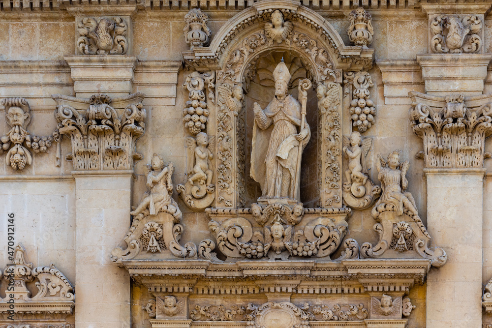 Puglia - Vernole, particolare della facciata di Maria SS Assunta