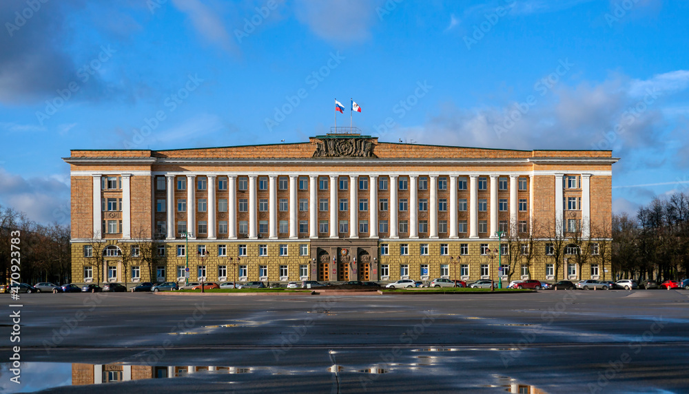 Naklejka premium Facade of the building of the House of Soviets on Sofia Square in Veliky Novgorod.