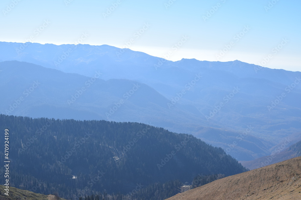Mountains & Sky Mountains & Sky