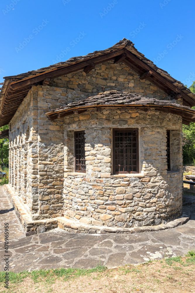 Нeighborhood Baba Stana in village of Oreshak, Bulgaria Нeighborhood Baba Stana in village of Oreshak, Bulgaria